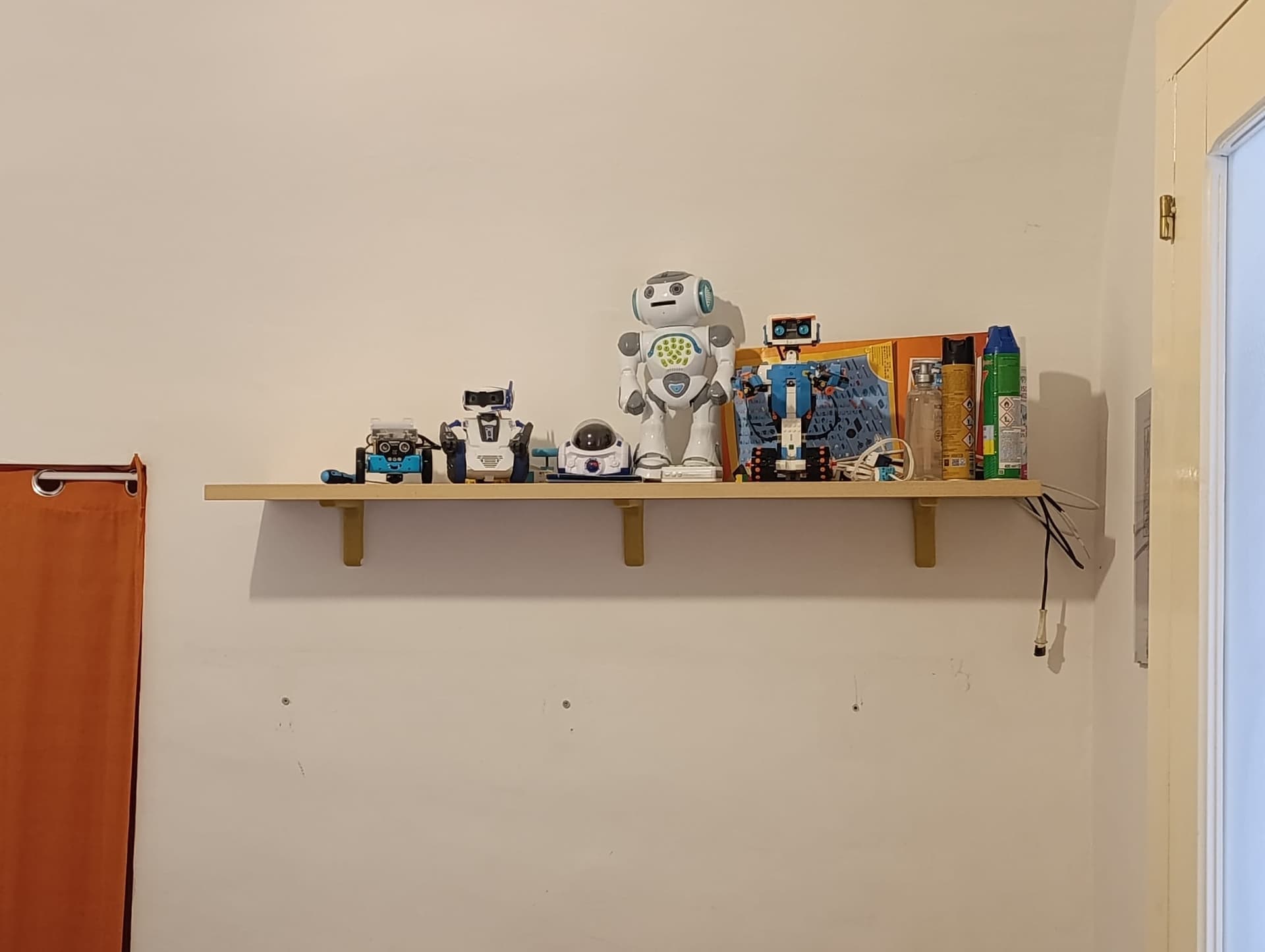 ImageCarousel